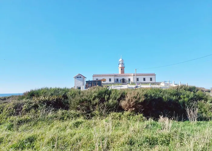 Hotel Faro Lariño